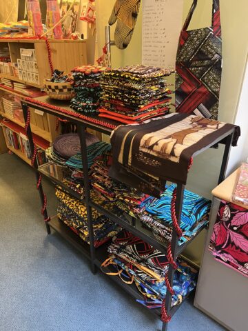 Sartoria da Gorongosa Mozambico Prodotto solidale a sostegno dei diritti dei bambini